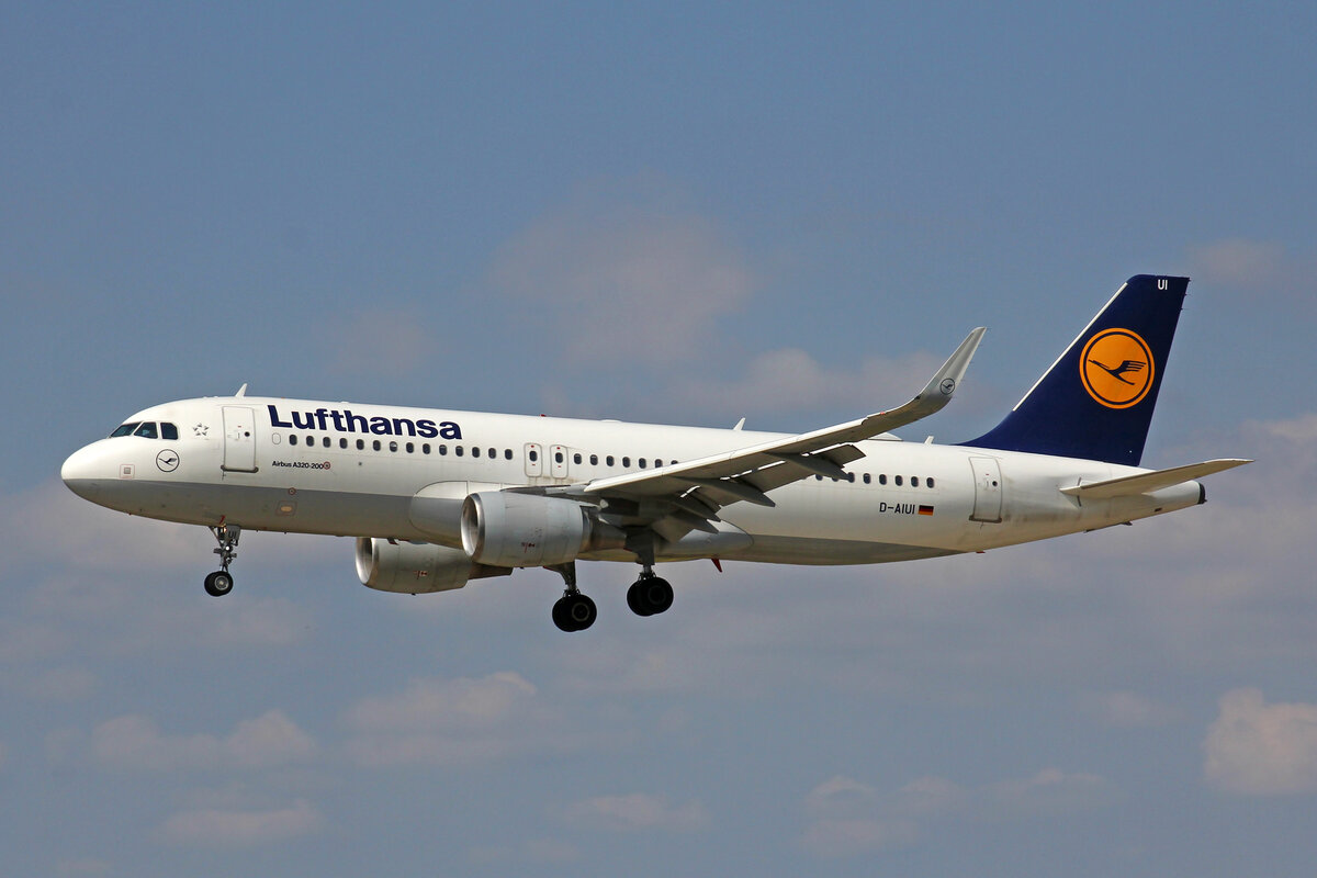Lufthansa, D-AIUI, Airbus A320-214, msn: 6265, 10.Juli 2022, ZRH Zürich, Switzerland.