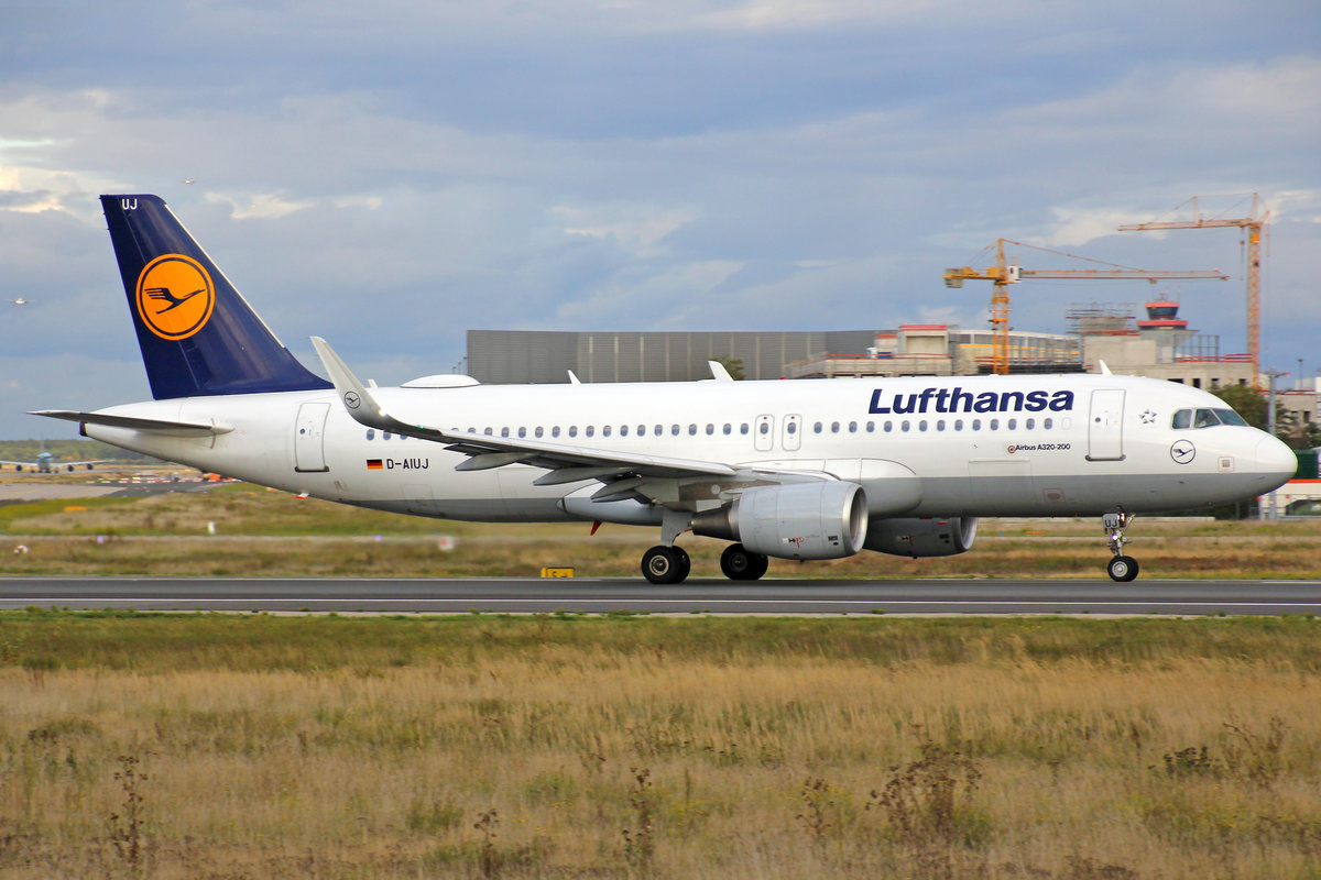 Lufthansa, D-AIUJ, Airbus A320-214, msn: 6301, 28,September 2019, FRA Frankfurt, Germany.