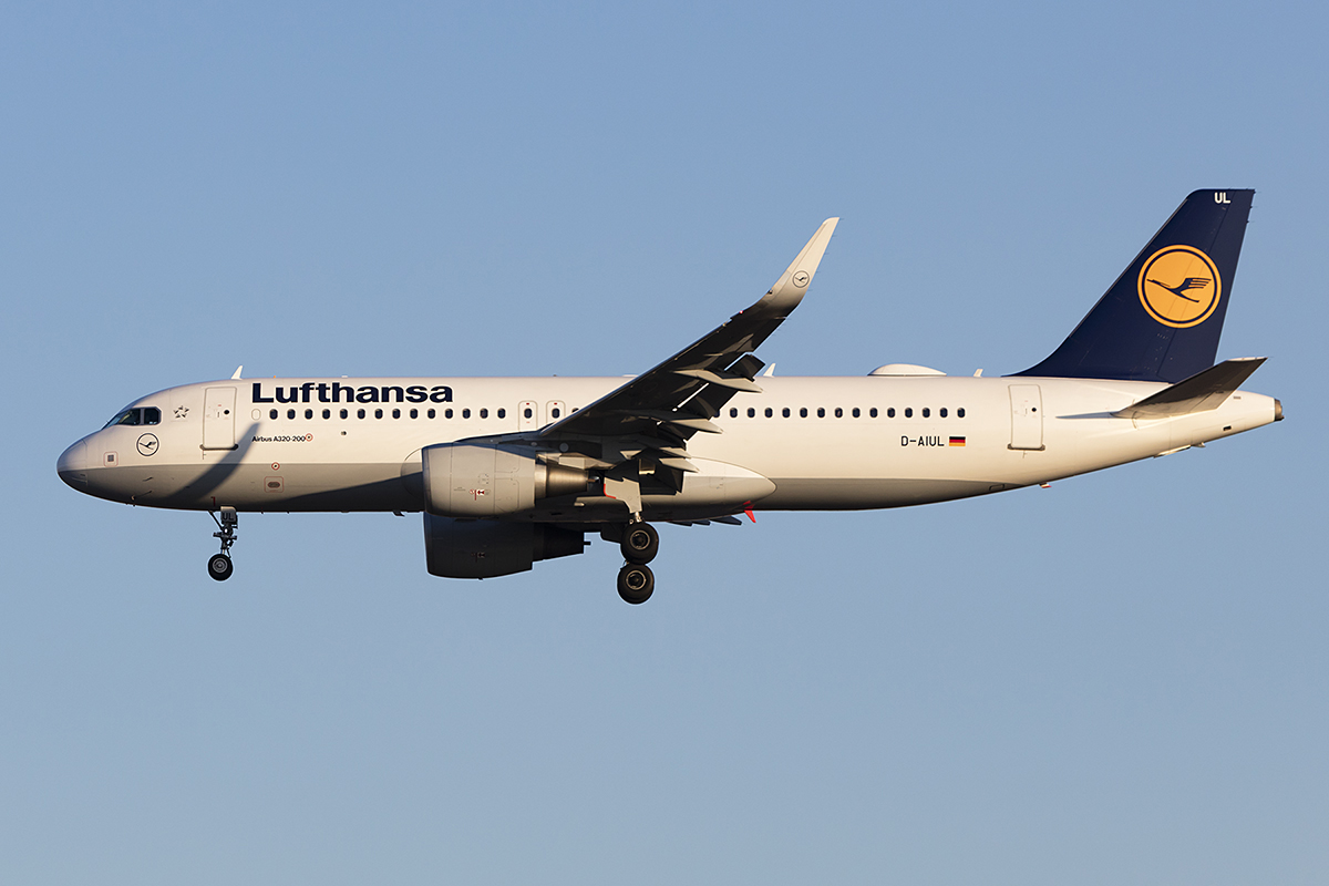 Lufthansa, D-AIUL, Airbus, A320-214, 14.10.2018, FRA, Frankfurt, Germany 

