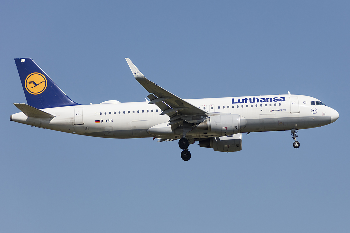 Lufthansa, D-AIUM, Airbus, A320-214, 18.04.2018, FRA, Frankfurt, Germany 



