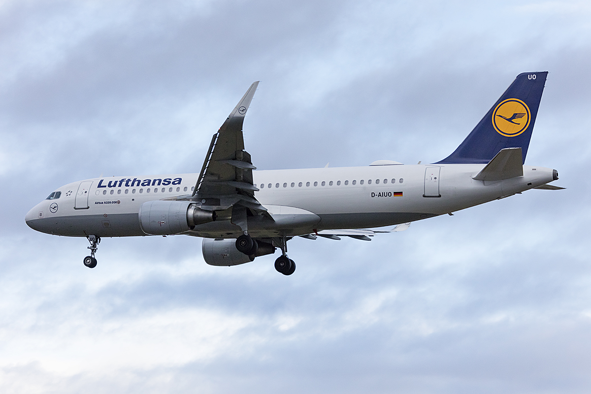 Lufthansa, D-AIUO, Airbus, A320-214, 21.01.2018, ZRH, Zürich, Switzerland 


