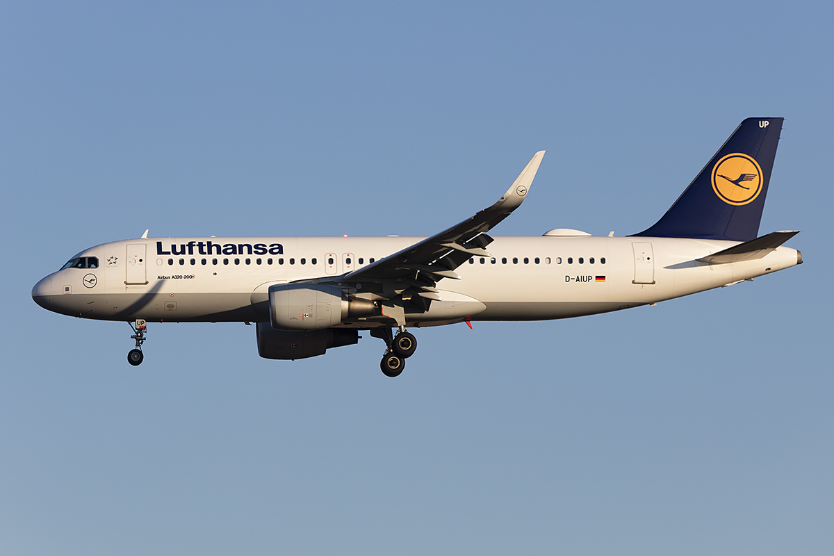 Lufthansa, D-AIUP, Airbus, A320-214, 14.10.2018, FRA, Frankfurt, Germany 


