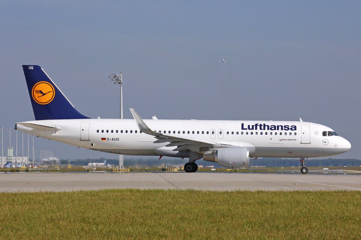 Lufthansa, D-AIUQ, Airbus A320-214 SL, 24.September 2016, MUC München, Germany.