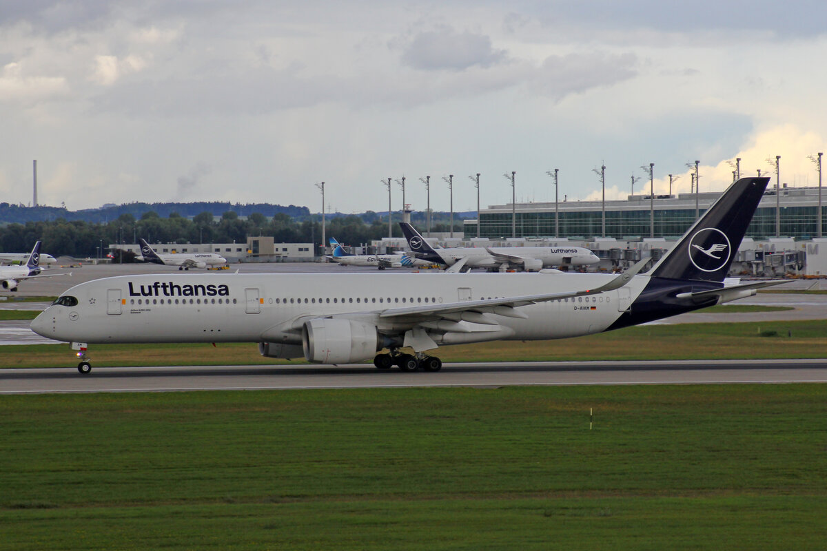 Lufthansa, D-AIXM, Airbus A350-941, msn: 287,  Schwerin , 10.September 2022, MUC München, Germany.