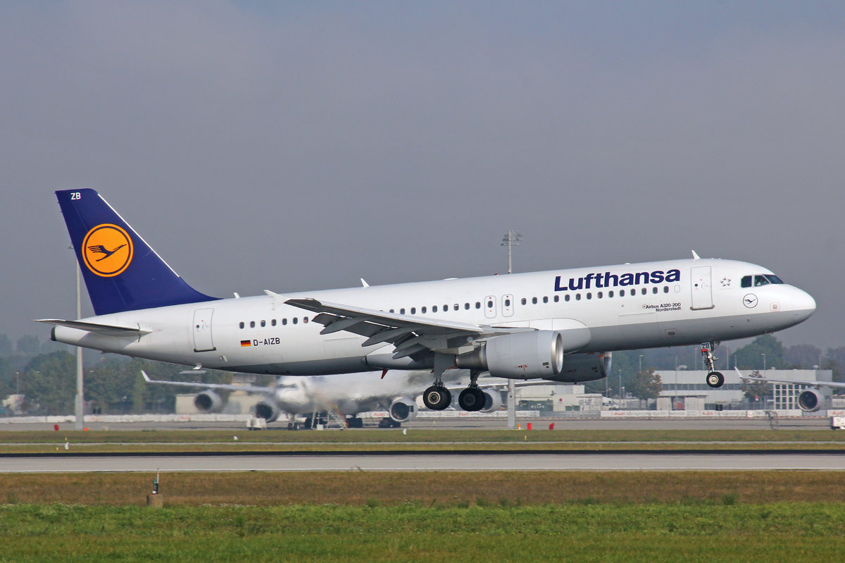 Lufthansa, D-AIZB, Airbus A320-214,  Norderstedt , 24.September 2016, MUC Mnchen, Germany.