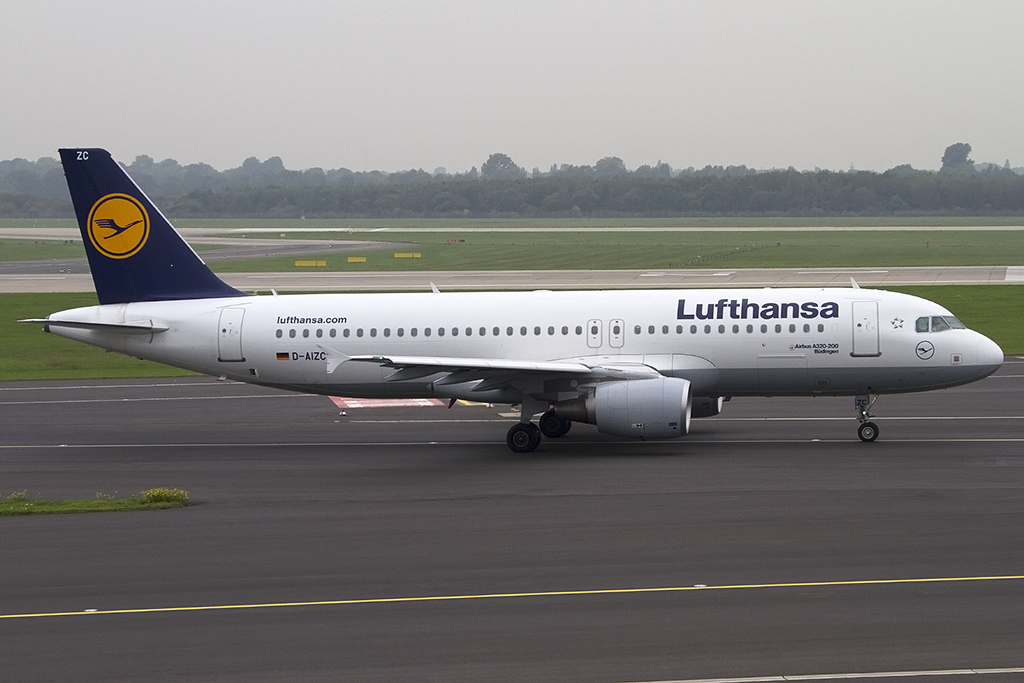 Lufthansa, D-AIZC, Airbus, A320-214, 08.10.2013, DUS, Düsseldorf, Germany 


