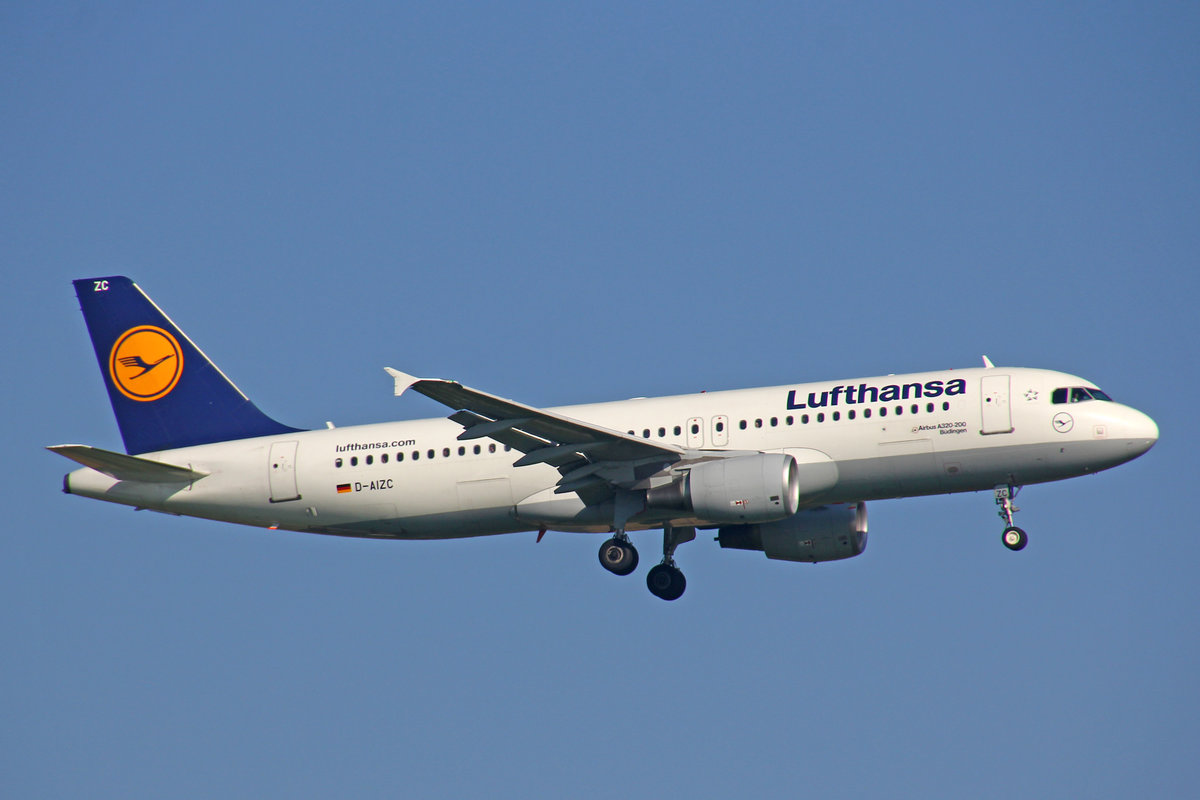 Lufthansa, D-AIZC, Airbus A320-214,  Büdingen , 25.September 2016, MUC München, Germany.