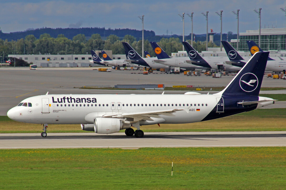 Lufthansa, D-AIZC, Airbus A320-214, msn: 4153,  Büdingen , 11.September 2022, MUC München, Germany. 