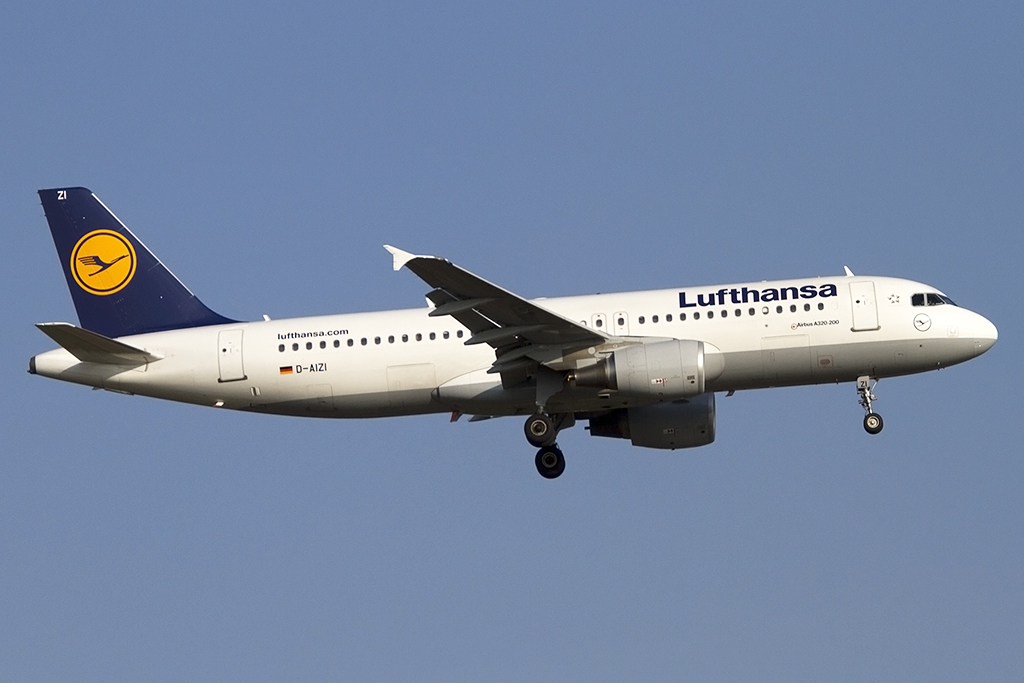 Lufthansa, D-AIZI, Airbus, A320-214, 28.09.2013, FRA, Frankfurt, Germany




 