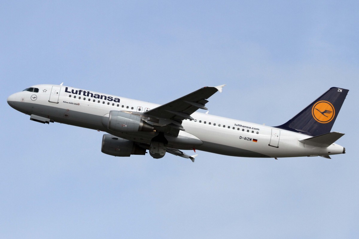 Lufthansa, D-AIZM  ohne , Airbus, A 320-214, 03.04.2015, DUS-EDDL, Düsseldorf, Germany