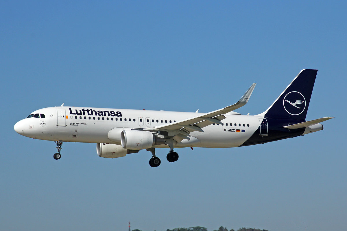 Lufthansa, D-AIZX, Airbus A320-214, msn: 5741,  Buxdehude , 21.August 2020, ZRH Zürich, Switzerland.