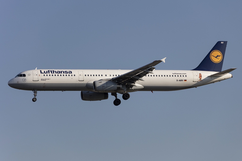 Lufthansa, D-AIZX, Airbus, A321-131, 30.08.2015, FRA, Frankfurt, Germany 




