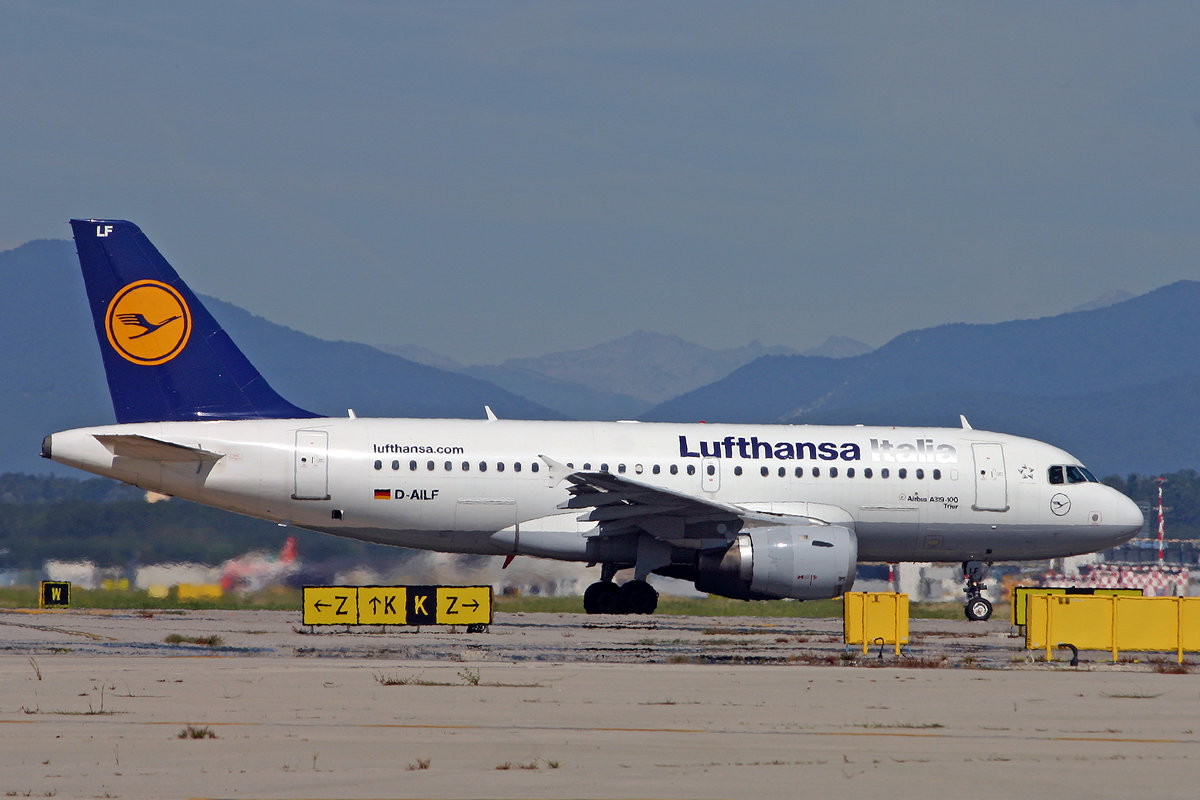 Lufthansa Italia, D-AILF, Airbus A319-114, msn: 636,  Trier , 11.September 2010, MXP Milano Malpensa, Italy.