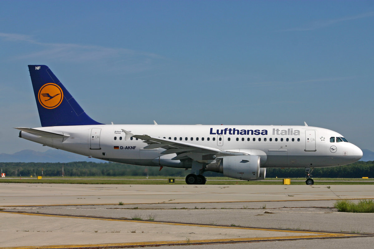 Lufthansa Italia, D-AKNF, Airbus A319-112, msn. 646,  Torino , 11.September 2010, MXP Milano Malpensa, Italy.