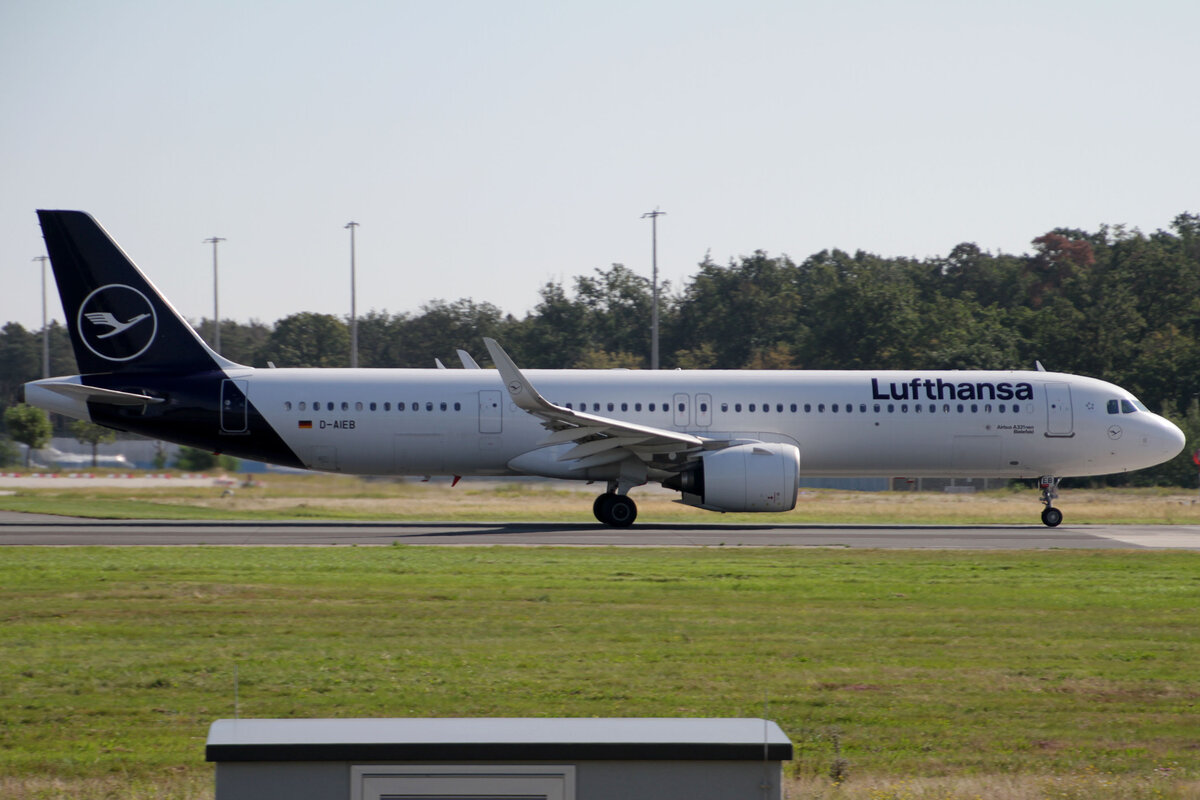 Lufthansa (LH-DLH), D-AIEB  Bielefeld , Airbus, A 321-271 NX sl ~ neue LH-Lkrg., 15.09.2023, EDDF-FRA, Frankfurt, Germany