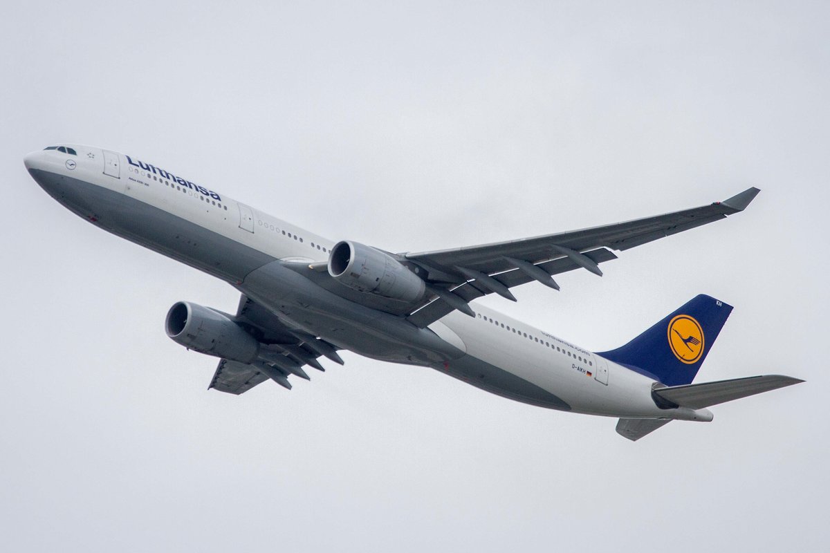 Lufthansa (LH-DLH), D-AIKH, Airbus, A 330-343X, 06.04.2017, FRA-EDDF, Frankfurt, Germany
