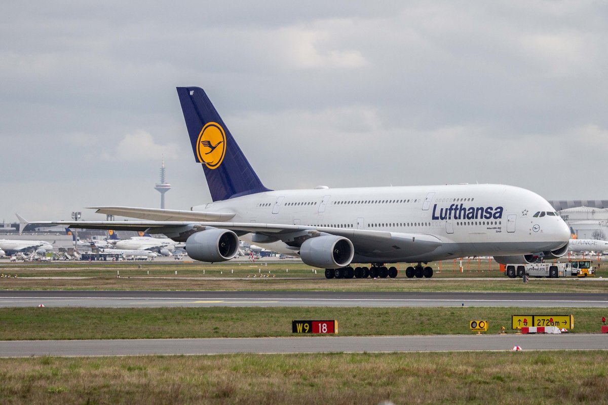 Lufthansa (LH-DLH), D-AIMD  Zürich , Airbus, A 380-841, 06.04.2017, FRA-EDDF, Frankfurt, Germany