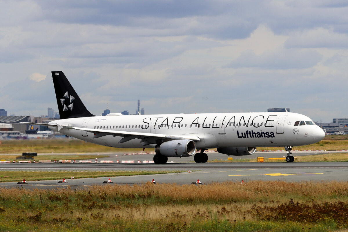 Lufthansa (LH-DLH), D-AIRW  Heilbronn , Airbus, A 321-131 / SA-Lkrg., 08.08.2021, EDDF-FRA, Frankfurt, Germany