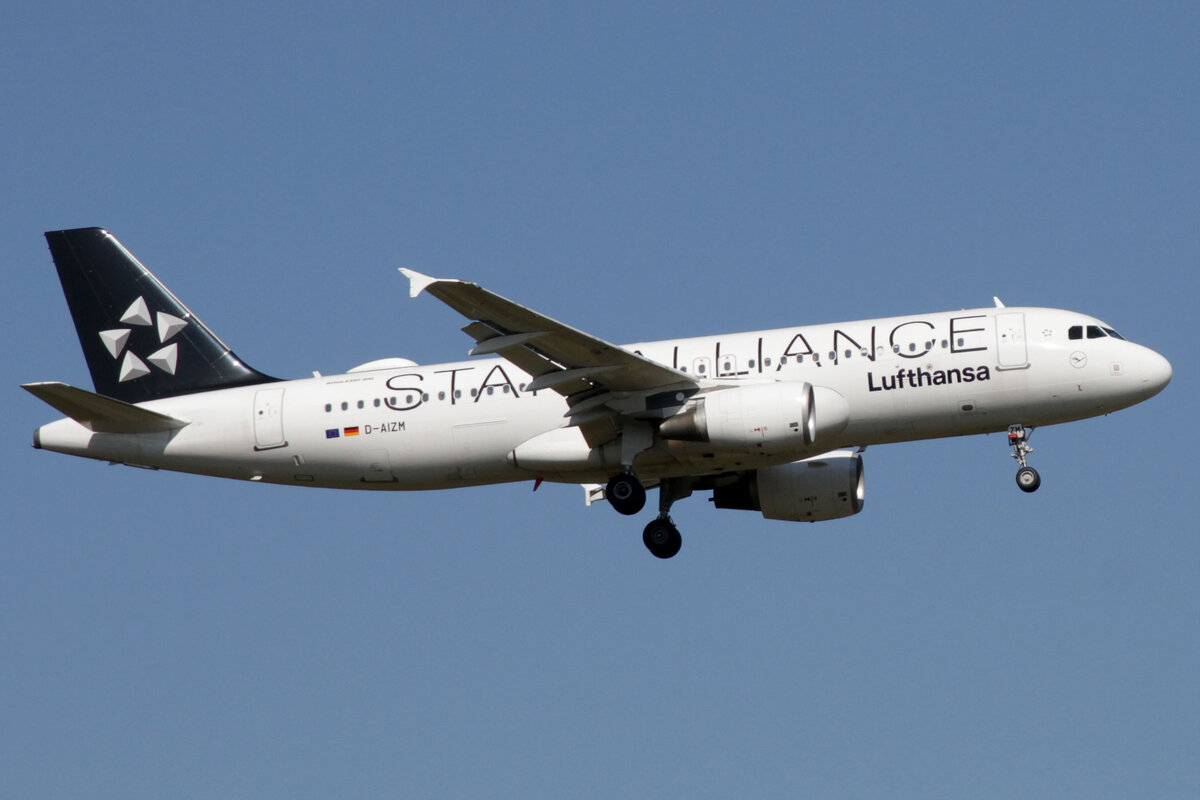 Lufthansa (LH-DLH), D-AIZM, Airbus, A 320-214 ~ SA-Lkrg., 15.09.2023, EDDF-FRA, Frankfurt, Germany
