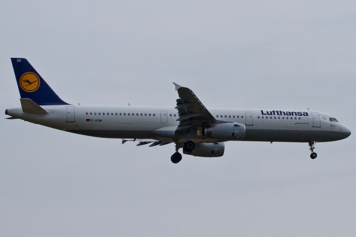 Lufthansa (LH/DLH), D-AIDW  ohne , Airbus, A 321-231, 17.04.2015, FRA-EDDF, Frankfurt, Germany