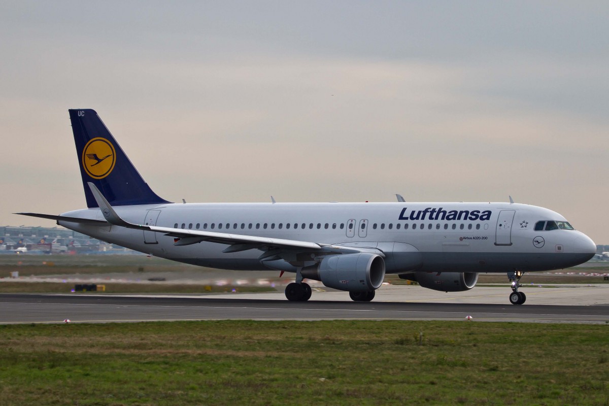 Lufthansa (LH/DLH), D-AIUC  ohne , Airbus, A 320-214 sl, 17.04.2015, FRA-EDDF, Frankfurt, Germany