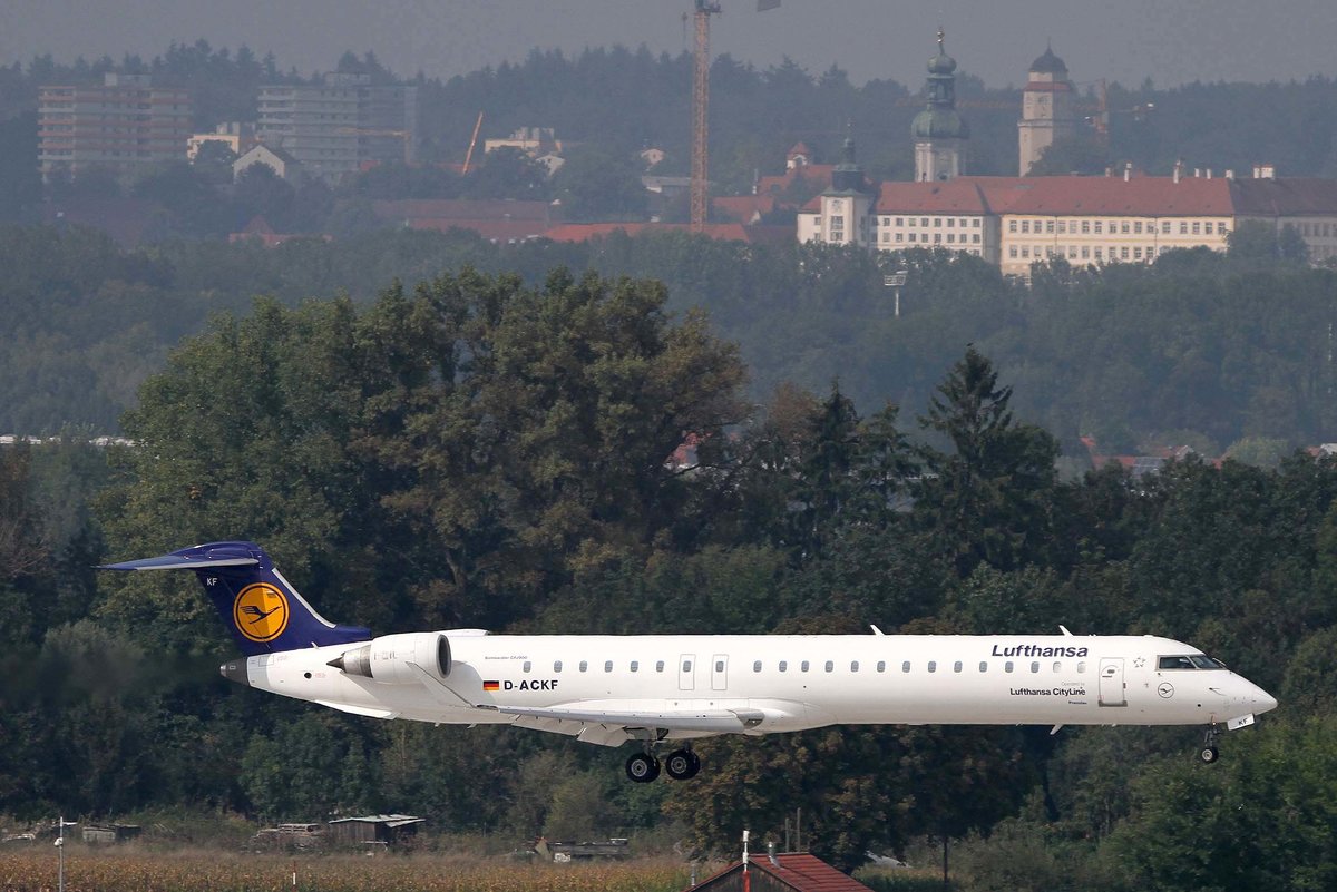 Lufthansa Regional -CityLine-, D-ACKF, Bombardier (Canadair), CRJ-900 LR (CL-600-2D24),  Prenzlau , MUC-EDDM, München, 05.09.2018, Germany