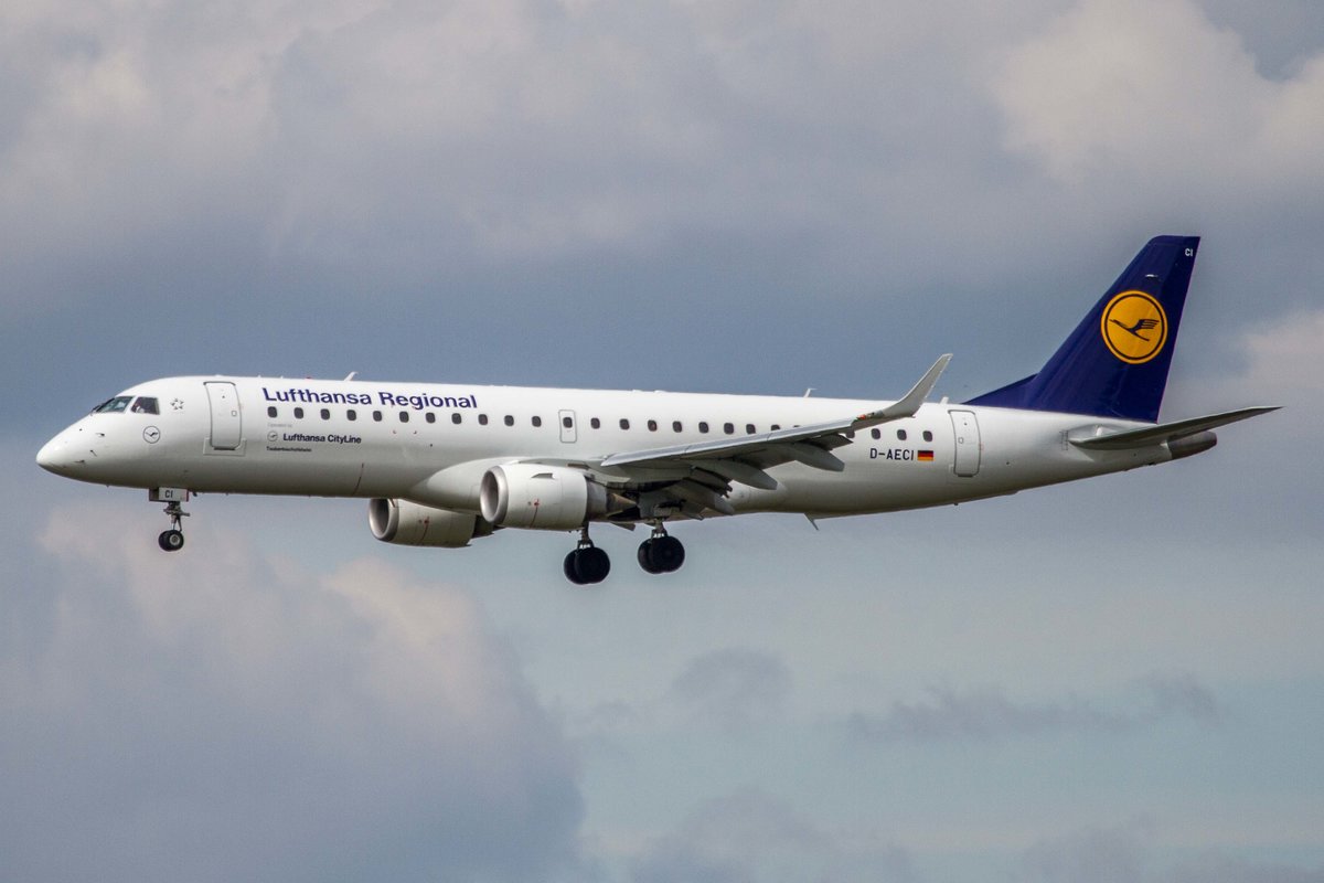 Lufthansa Regional -CityLine- (CL-CLH), D-AECI  Tauberbischofsheim , Embraer, 190 LR (190-100 LR), 11.04.2017, FRA-EDDF, Frankfurt, Germany