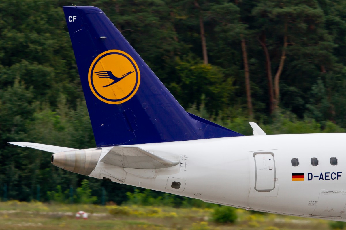 Lufthansa Regional (CityLine), D-AECF  Kronberg / Taunus , Embraer, 190 LR (Seitenleitwerk/Tail), 15.09.2014, FRA-EDDF, Frankfurt, Germany