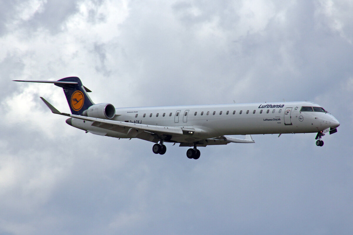 Lufthansa Regional, D-ACKJ, Bombardier CRJ-900,msn: 15089,  Ilmenau , 30.Juli 2022, ZRH Zürich, Switzerland.