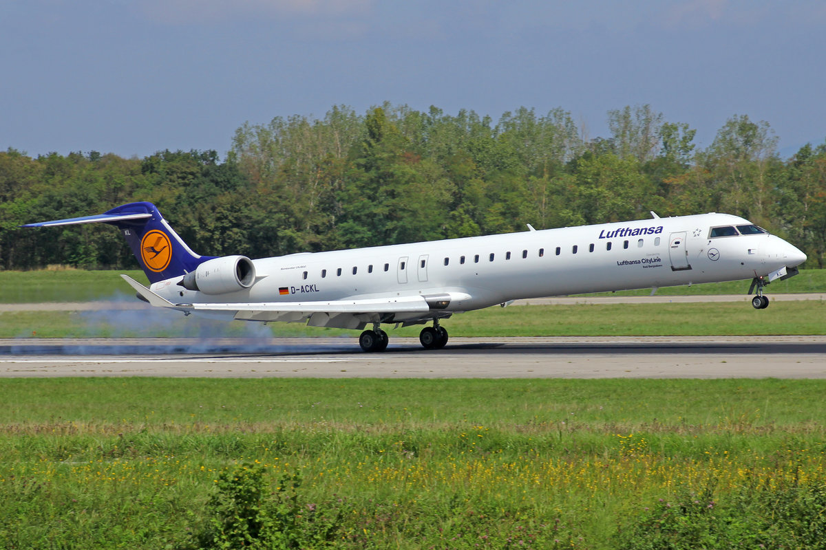 Lufthansa Regional, D-ACKL, Bombardier CRJ-900, msn: 15095,  Bad Bergzabern , 24.August 2019, BSL Basel-Mülhausen, Switzerland.