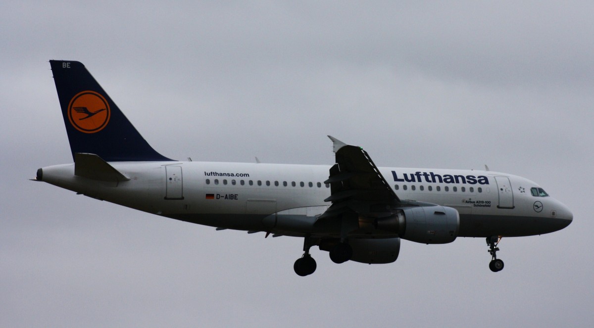 Lufthansa,D-AIBE,(c/n4511),Airbus A319-112,16.12.2013,HAM-EDDH,Hamburg,Germany