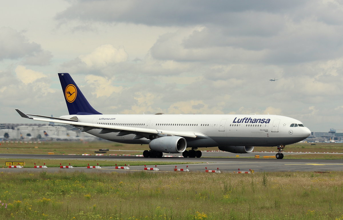 Lufthansa,D-AIKD,(c/n629),Airbus A330-343X,14.06.2016,FRA-EDDF,Frankfurt,Germany(Name: Siegen)
