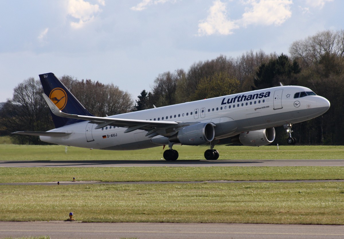 Lufthansa,D-AIUJ,(c/n 6301),Airbus A320-214(SL),HAM-EDDH,Hamburg,Germany