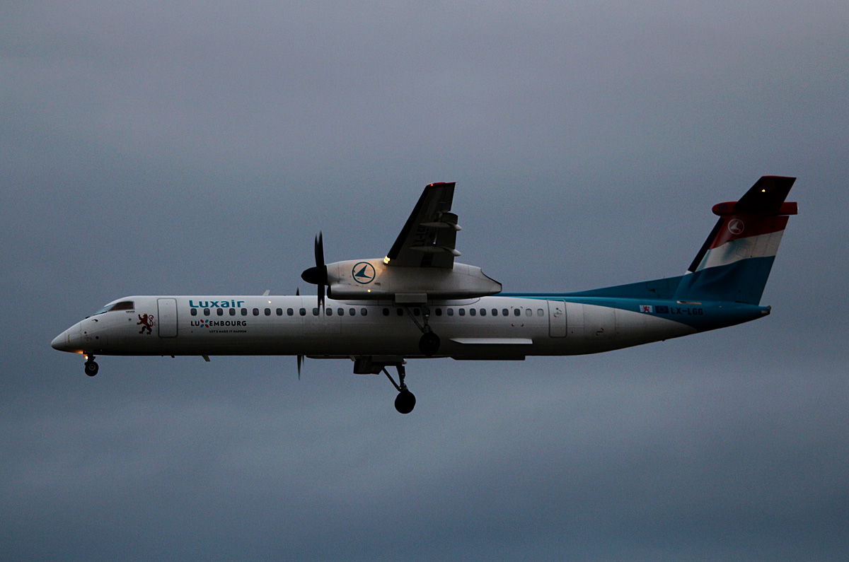Luxair, DHC-8-402Q, LX-LGG, TXL, 18.11.2016