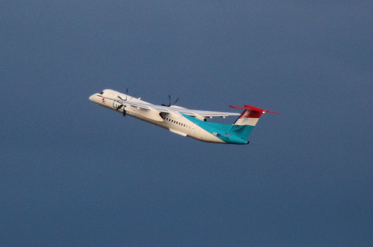 Luxair, DHC-8-402Q, LX-LQG, BER, 29.12.2022