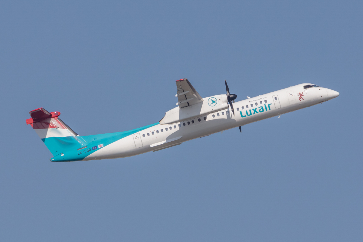 Luxair, LX-LQD, Bombadier, DHC-8-402, 09.10.2021, CDG, Paris, France
