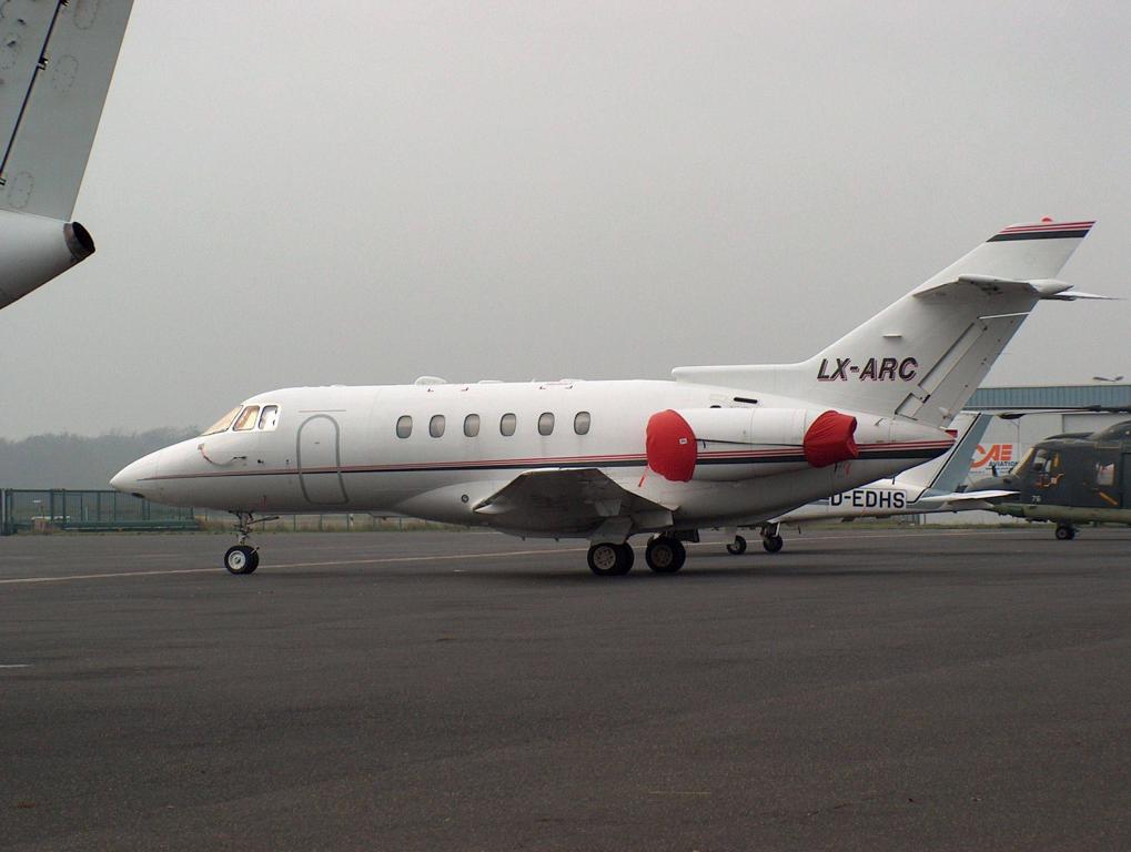 LX-ARC, Raytheon Hawker 800 XP von Air Executive in Luxembourg