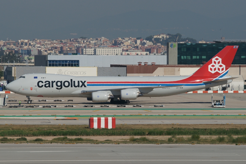 LX-VCA, B747-8R7(F), Cargolux, 22.09.2013, BCN