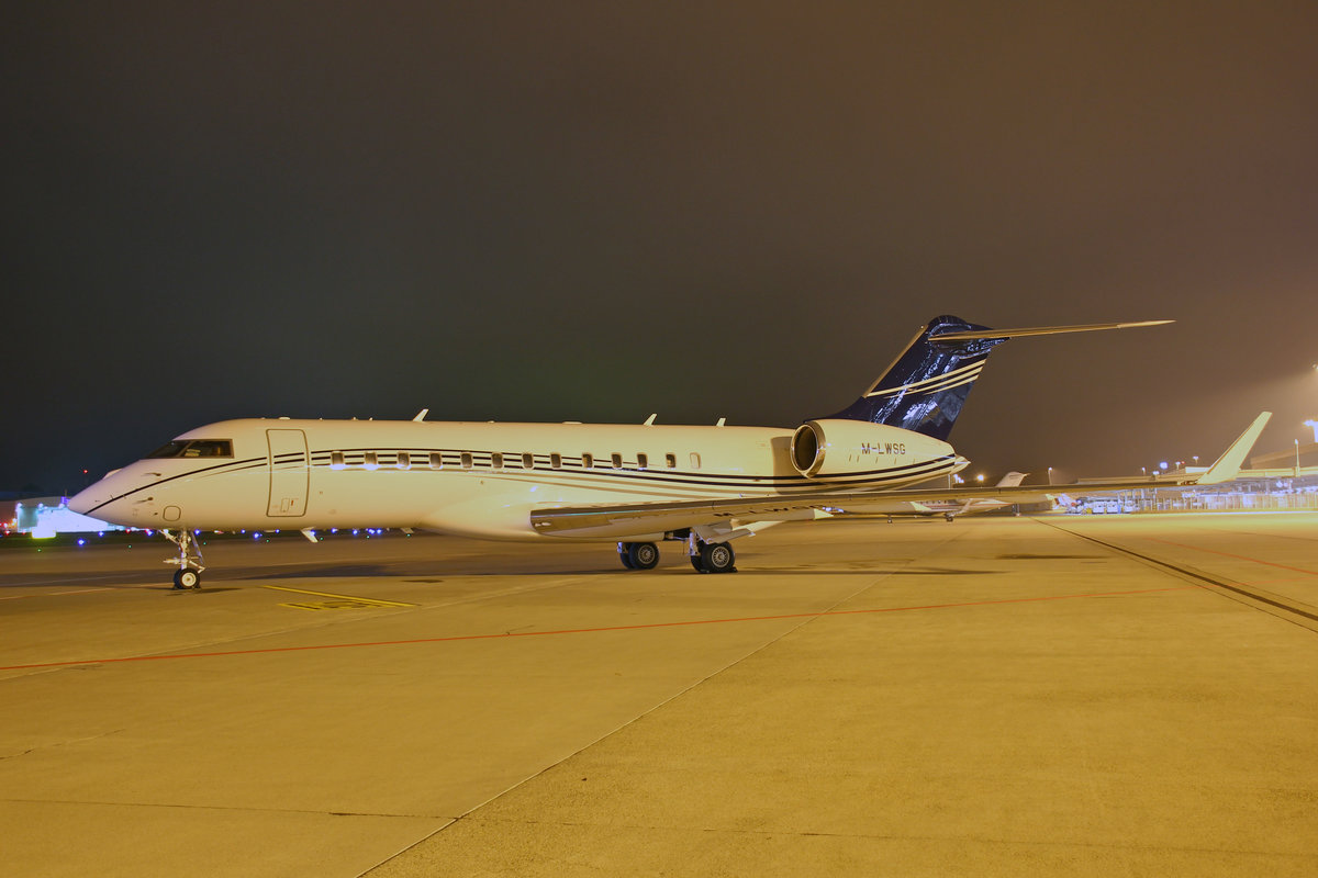 Lynx Aircraft Ltd., M-LWSG, Bombardier Global 6000, msn: 9583, 23.November 2018, ZRH Zürich, Switzerland.