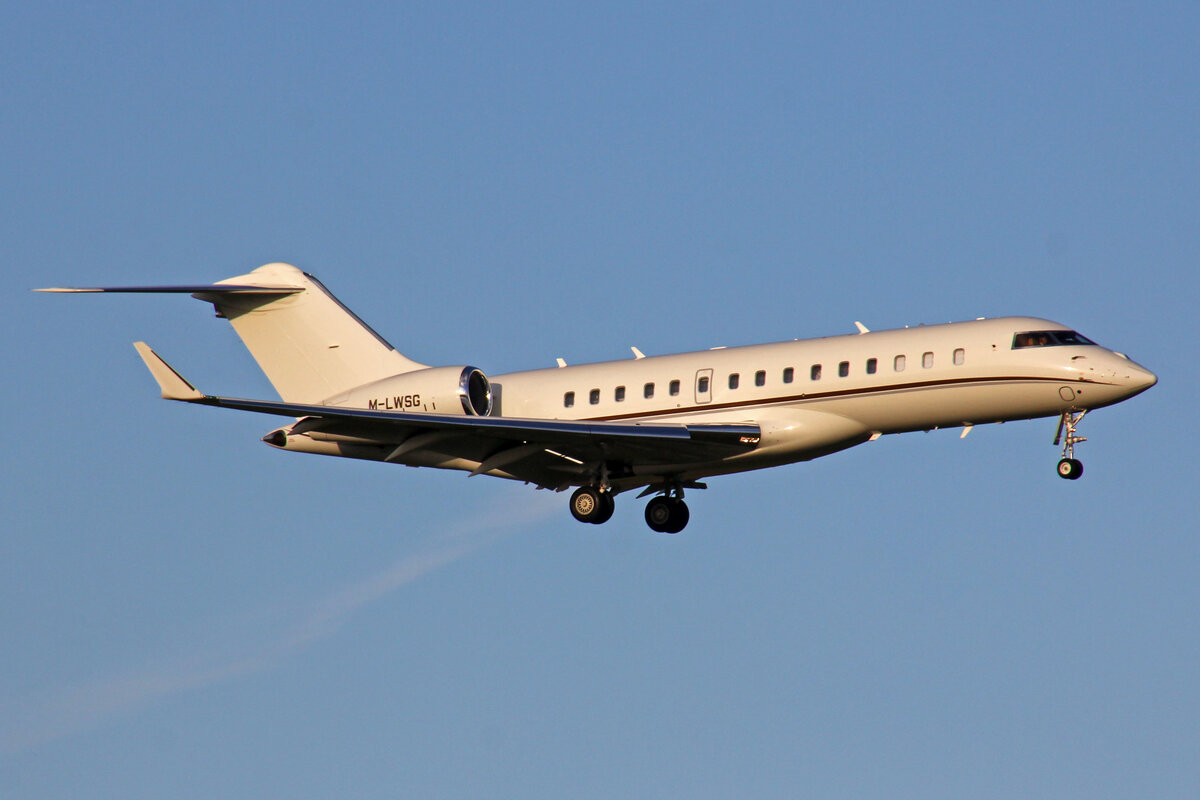 Lynx Aircraft Ltd., M-LWSG, Bombardier Global 6000, msn: 9583, 26.November 2022, ZRH Zürich, Switzerland.