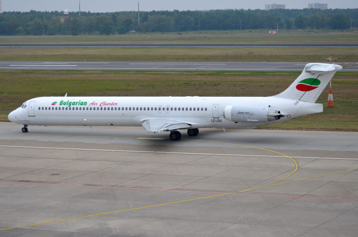 LZ-LDU Bulgarian Air Charter McDonnell Douglas MD-82   zum Start am 12.09.2014 in Tegel