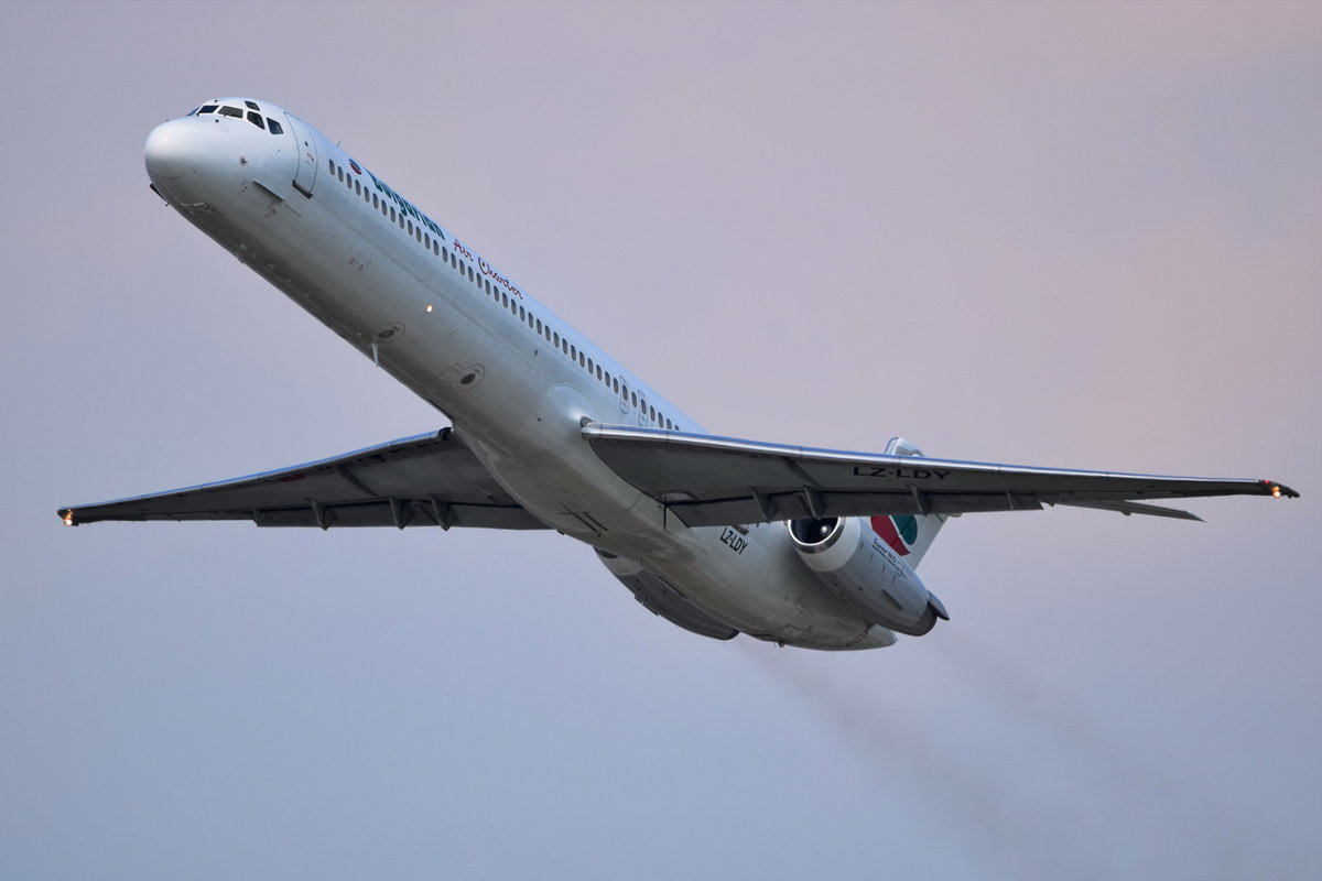 LZ-LDY Bulgarian Air Charter McDonnell Douglas MD-82  , MUC , 21.06.2017