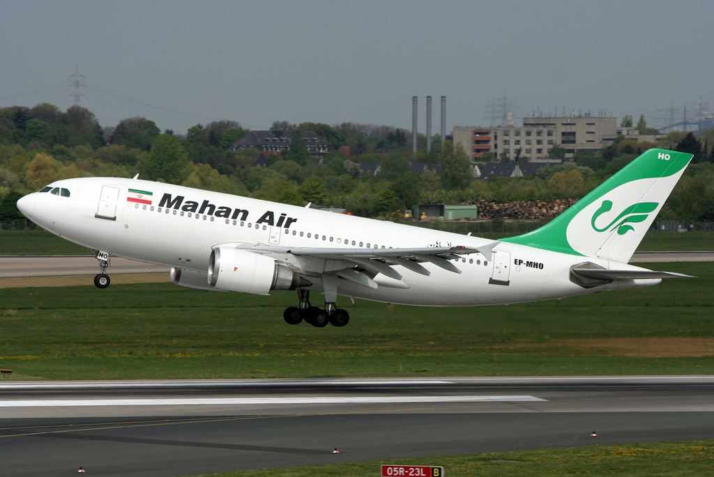 Mahan A-310 EP-MHO beim Takeoff auf 23L in DUS / EDDL / Düsseldorf am 17.04.2011