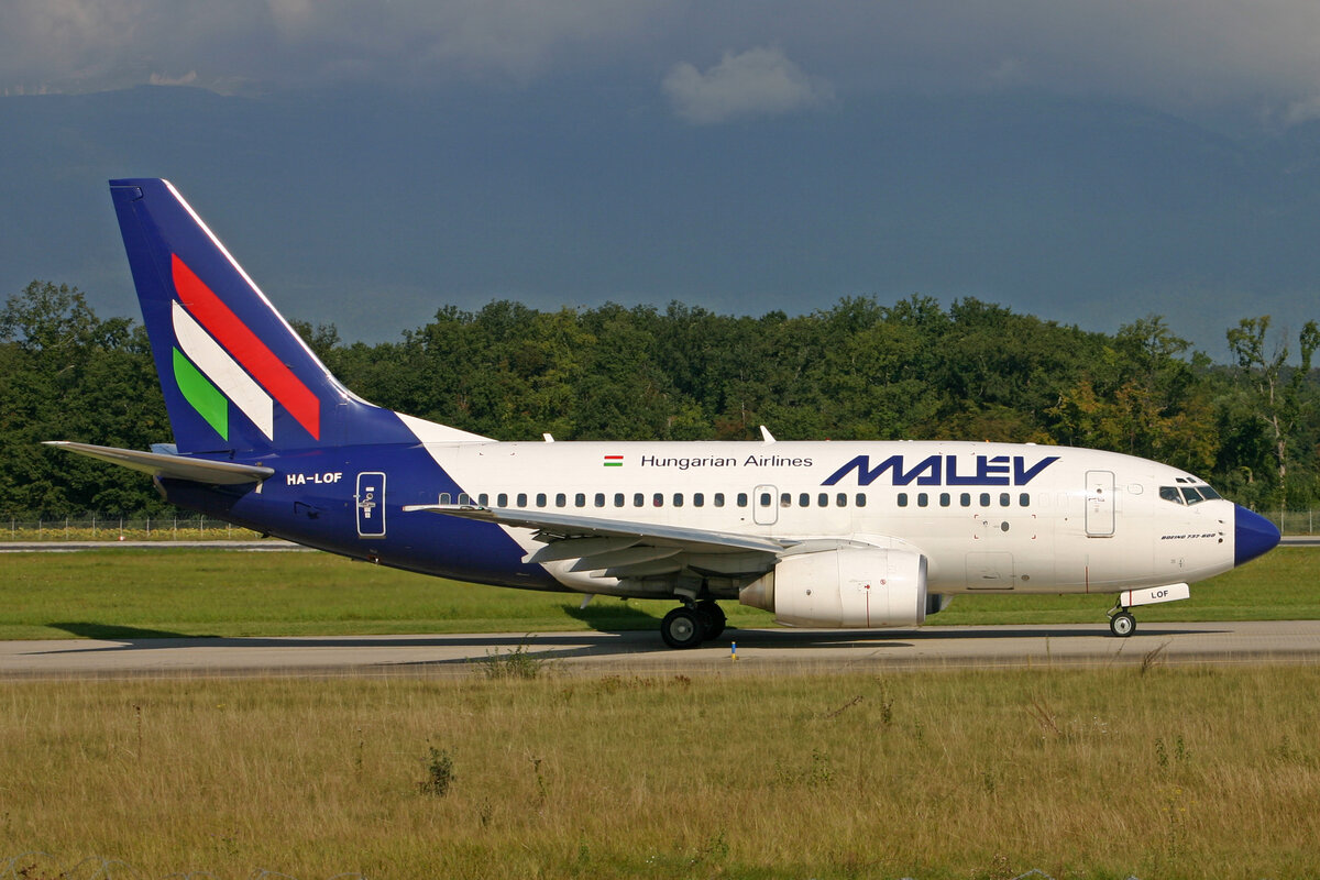 Malev, HA-LOF, Boeing B737-6Q8, msn: 29348/1415, 16.März 2007, GVA Genève, Switzerland.