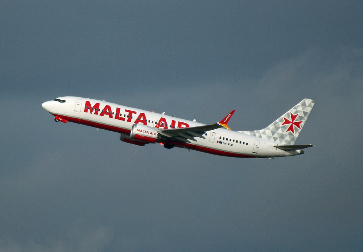 Malta Air, Boeing B 737 MAX 8 9H-VUB, BER, 10.02.2024