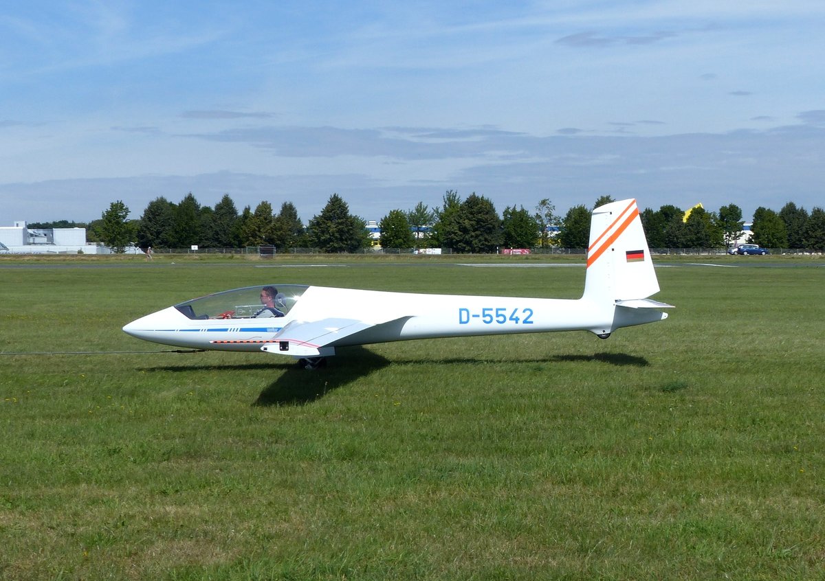 Marganski Swift-S1, D-5542 Teilnehmer der 23.DM im Segelkunstflug in Gera (EDAJ) 2016.