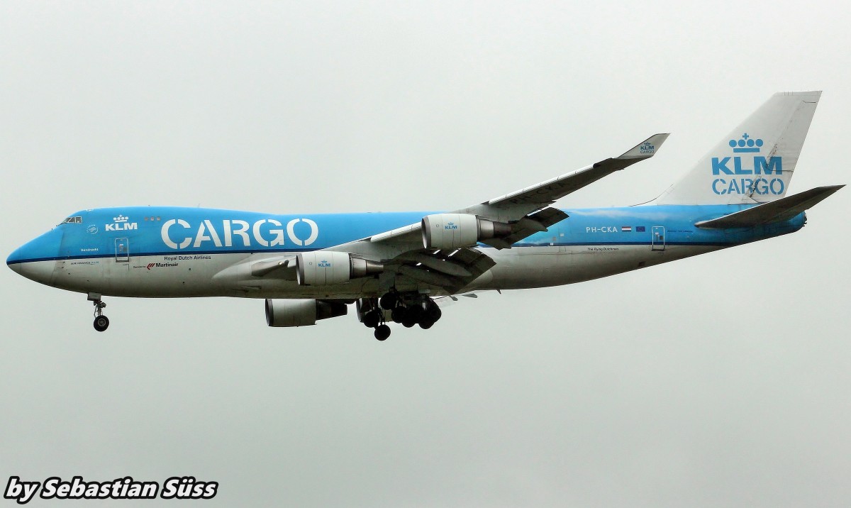 Martinair Cargo B744 PH-CKA arrives at AMS. 16.5.15