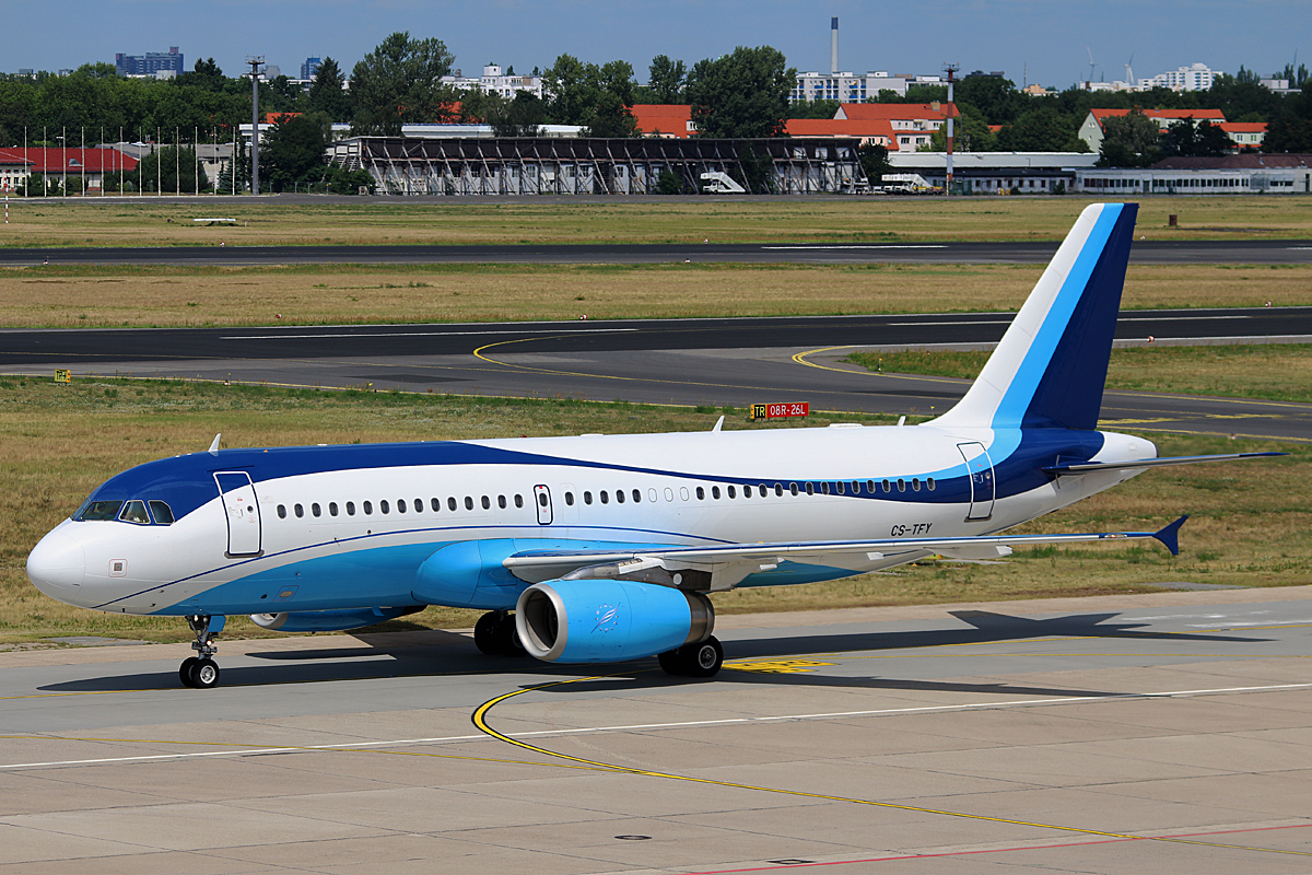 Masterjet, Airbus A 320-232, CS-TFY, TXL, 20.07.2016