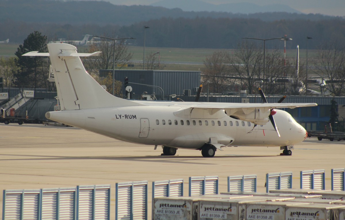 Mistral Air, LY-RUM,(C/N 010),Aerospatiale ATR-42-300, 22.11.2015,CGN-EDDK, Köln -Bonn,Germany 