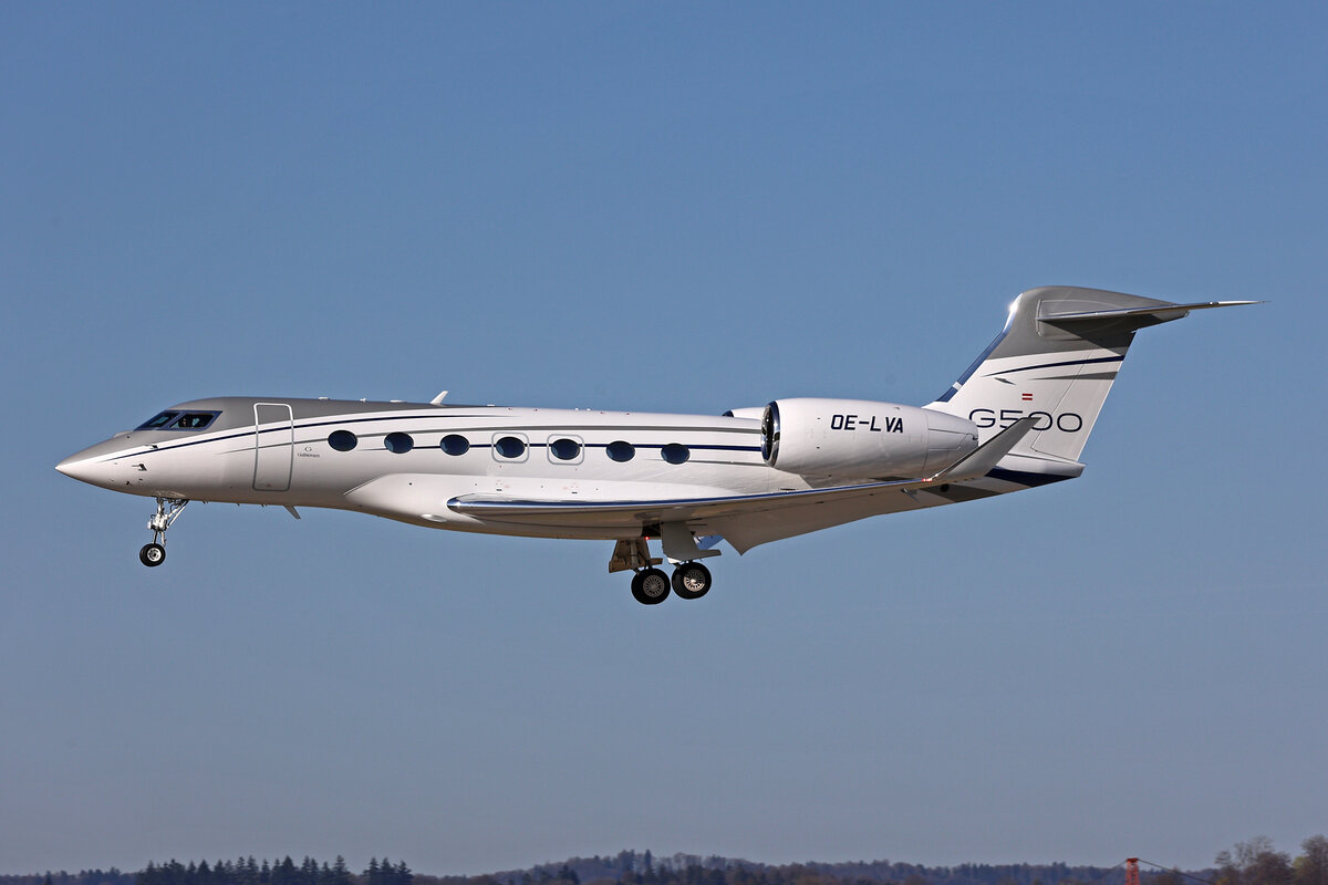 MJet, OE-LVA, Gulfstream G500, msn: 72036, 08.April 2025, ZRH Zürich, Switzerland.